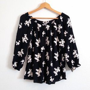 Soft Surroundings Black Floral Embroidered Peasant Top